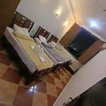 Family Palace