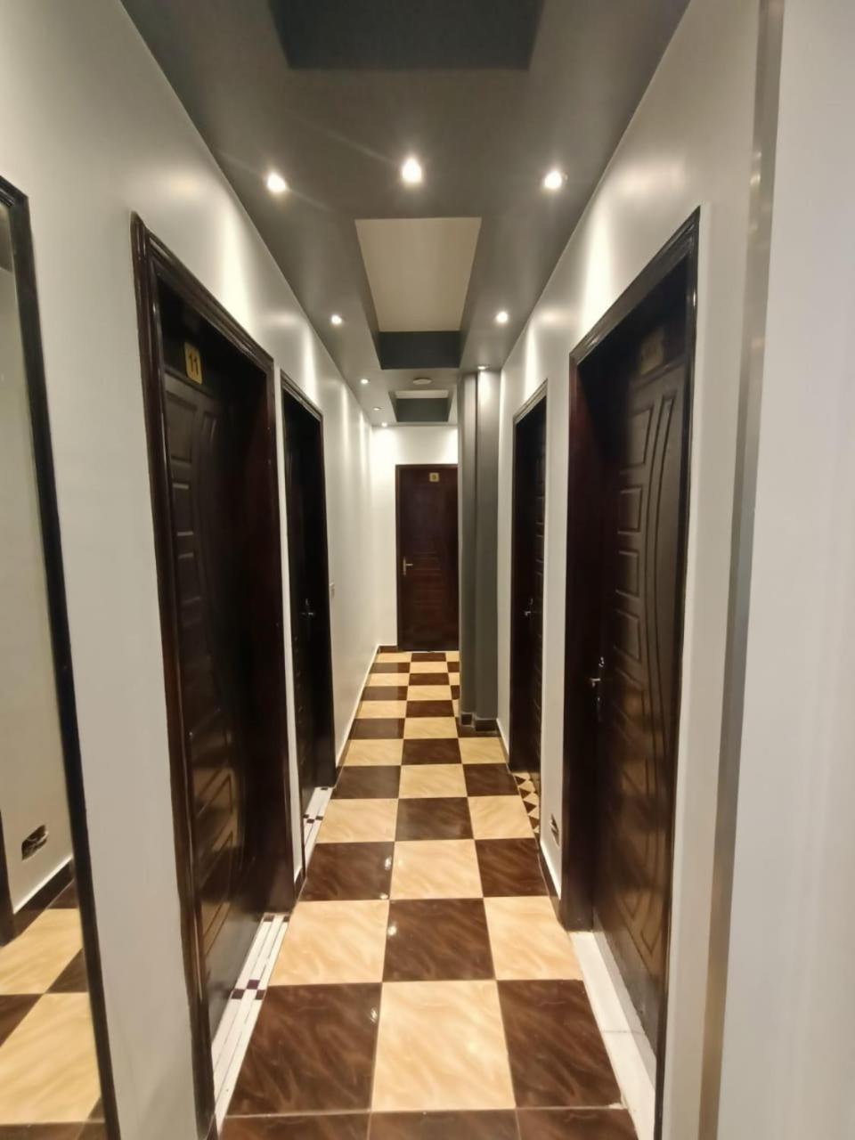 Apartment Family Palace